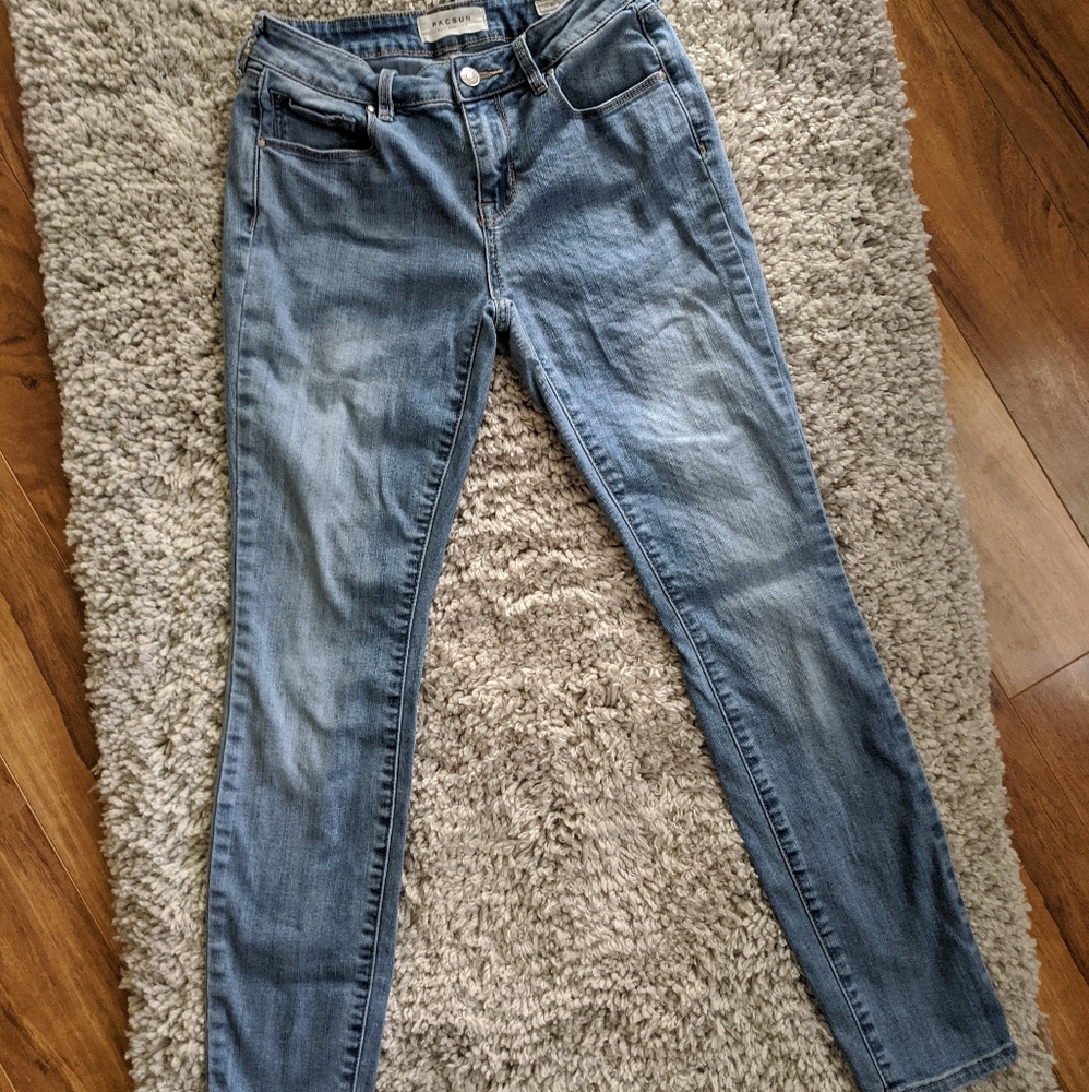 Pacsun Skinny Jeans Size 26